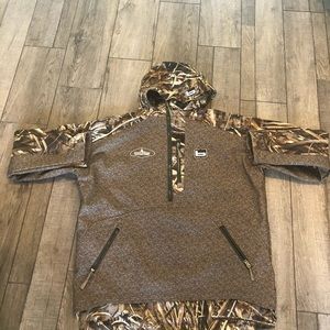 Banded, Large half zip Tule Lake.